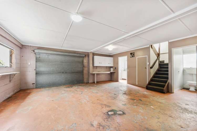 2/95 Glengarry Road Glen Eden_10