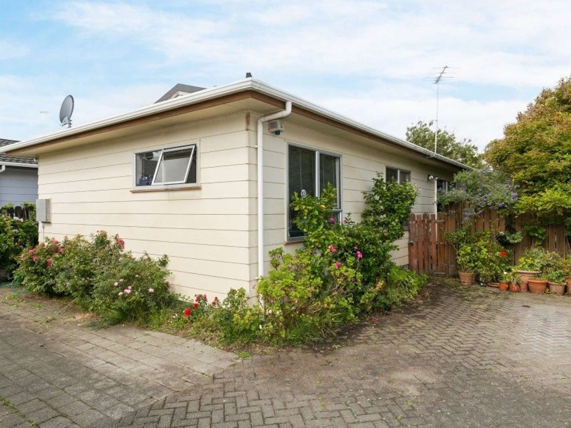 24a Plunket Avenue Petone_0