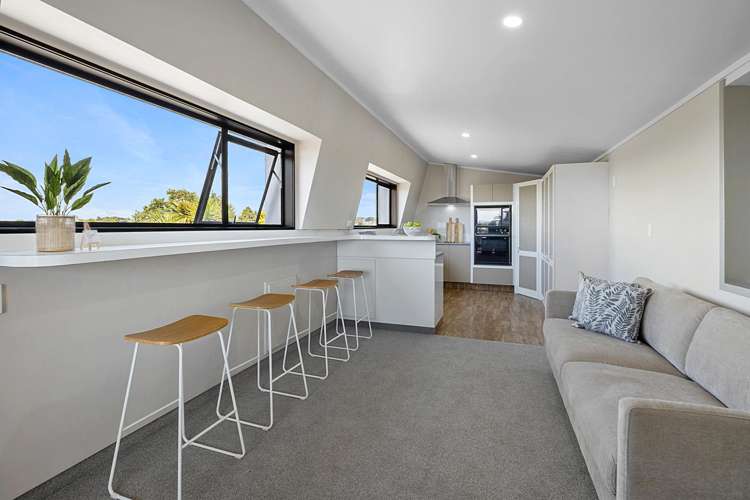 8 Julian Place Westown_7