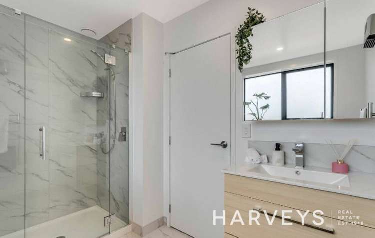 B/202 Carrington Road_5