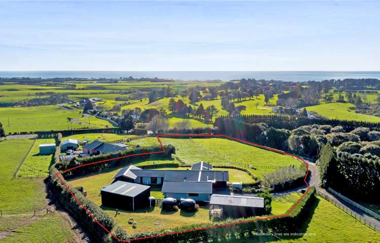 1351 South Road Kaitake_32