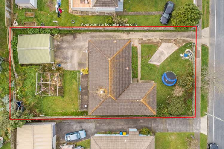 31 Driver Crescent Cannons Creek_9