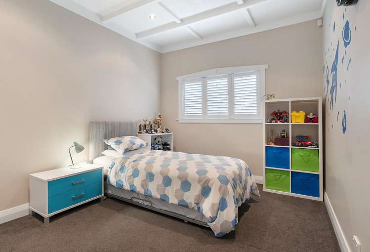 5 Challinor Crescent Mount Albert_15