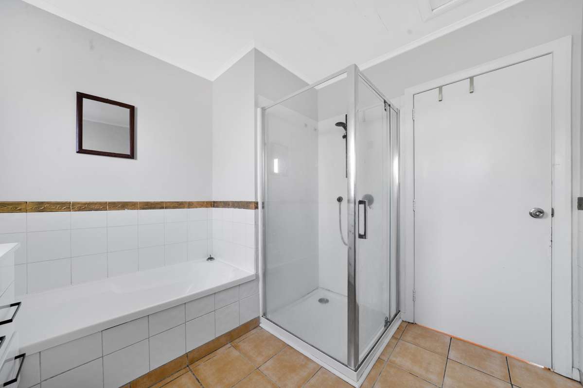 1/74 Sutton Crescent_1