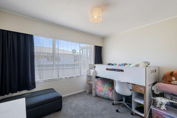 13 Wetherby Grove Wainuiomata_10