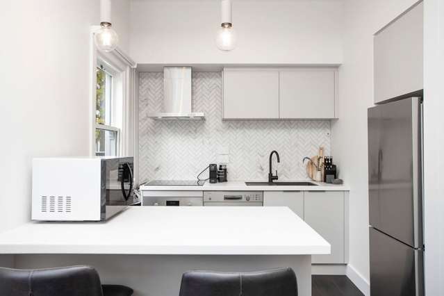 4/7 Beverley Street Merivale_2