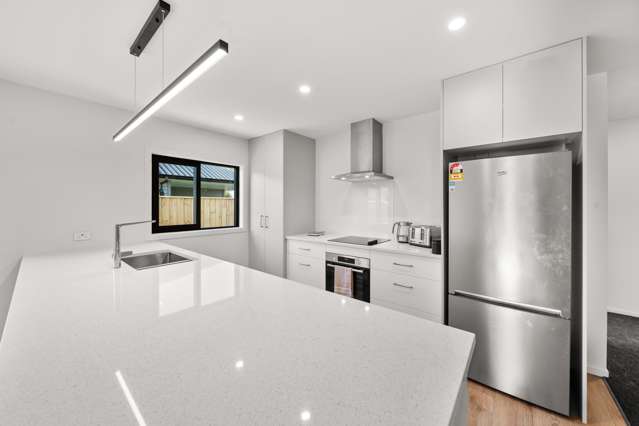 10 Pohutukawa Place Lansdowne_4