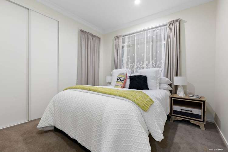 25 Kittiwake Drive Schnapper Rock_13