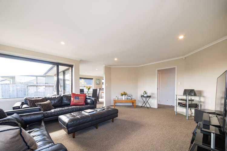 16 Lorenzo Place Kelvin Grove_5