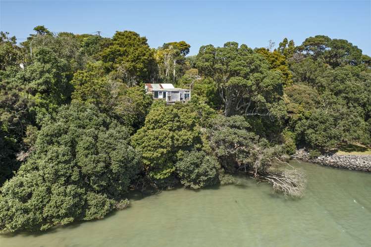 111 Island Bay Road Beach Haven_12