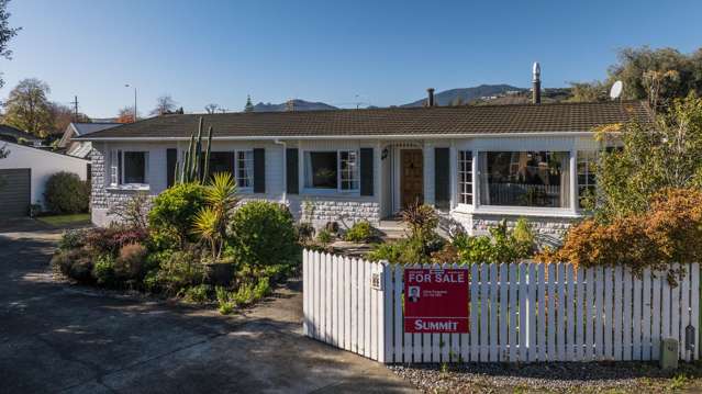 11 Kipling Crescent Stoke_1