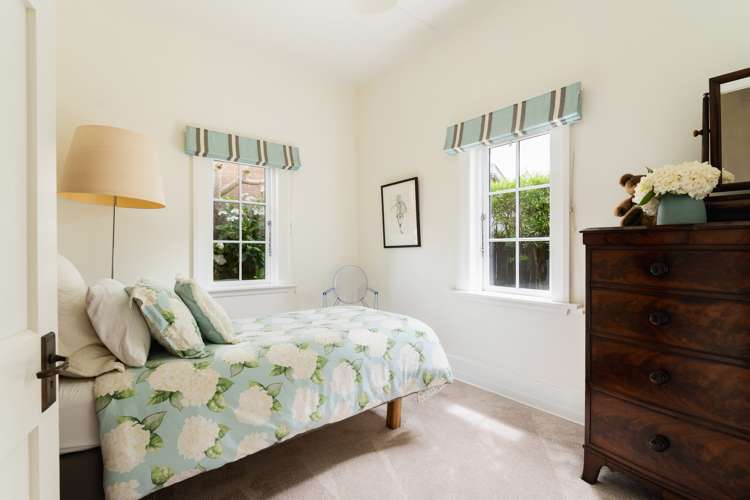 1 Cobden Street Dunedin Central_29