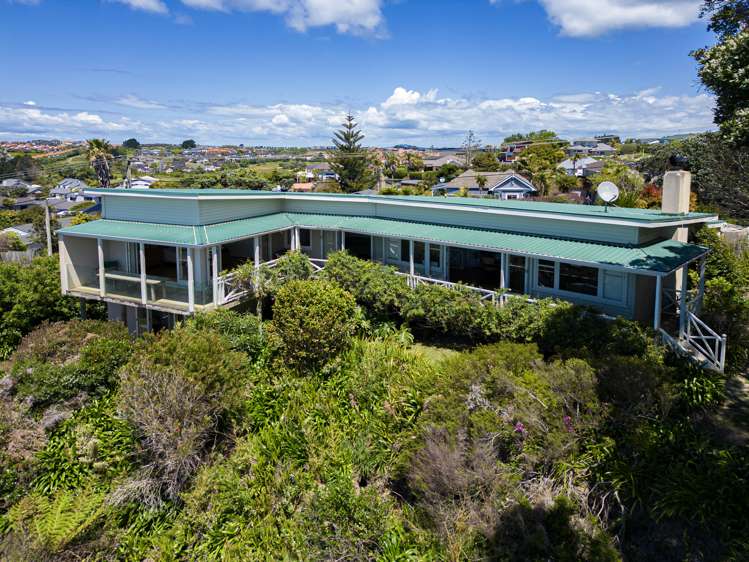 1266 Whangaparaoa Road Gulf Harbour_4