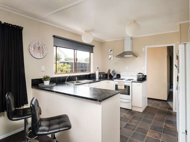 8 Huxley Road Outer Kaiti_3