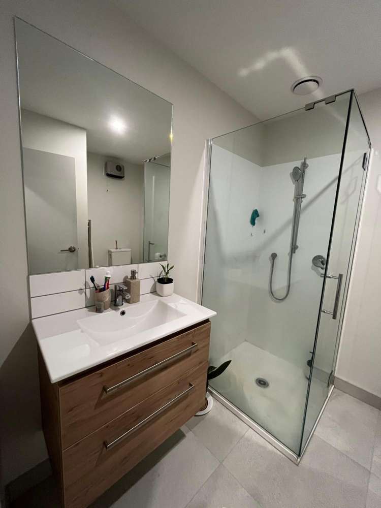  2/48 Glen Road Stokes Valley_12