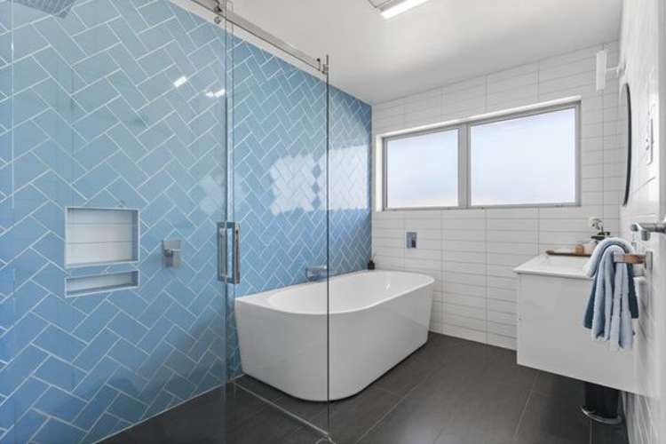 24 Gulf Crest Bucklands Beach_21