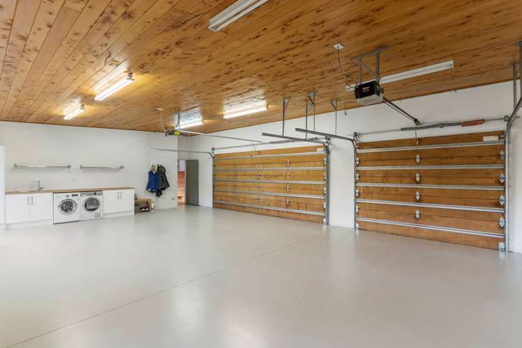 168 Portsmouth Road Bombay_20