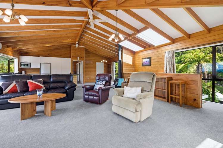 11 Te Mu Road Lake Tarawera_8