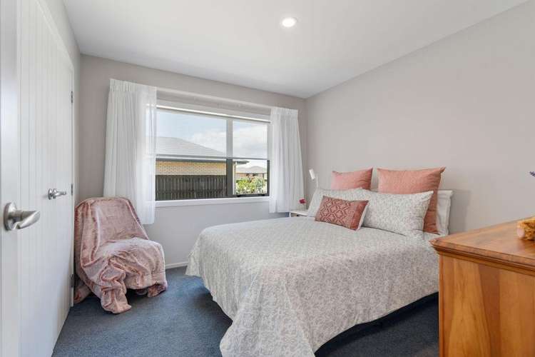 27 Armstrong Avenue Carterton_17