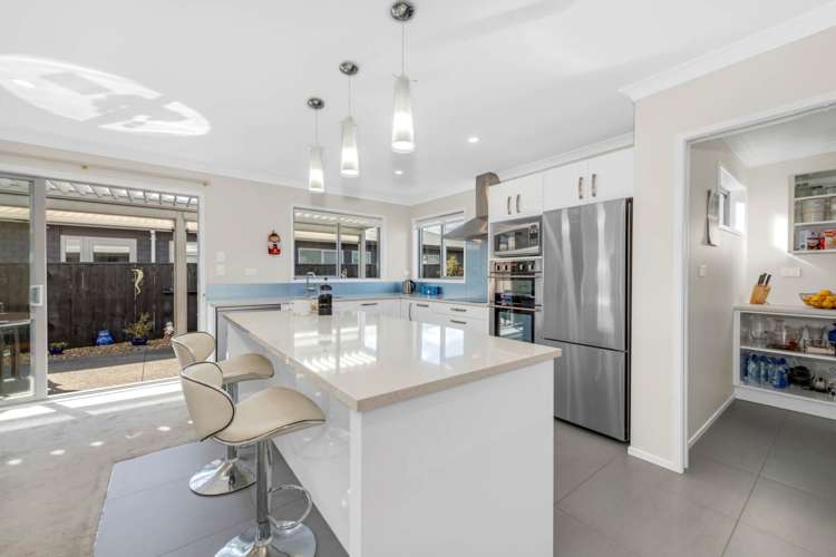 29 Defender Crescent Beachlands_18