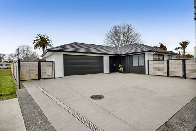 Modern Living in the Heart of Inglewood