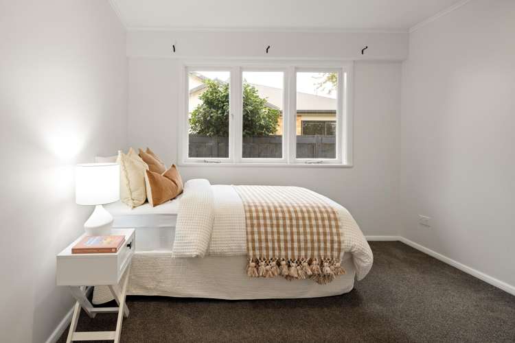 16 Thompson Street Leamington_14