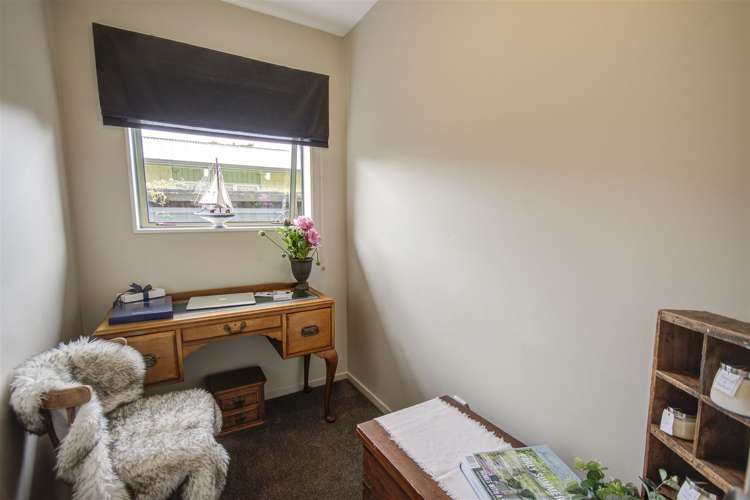 7 Mckenzie Place Waikuku Beach_9