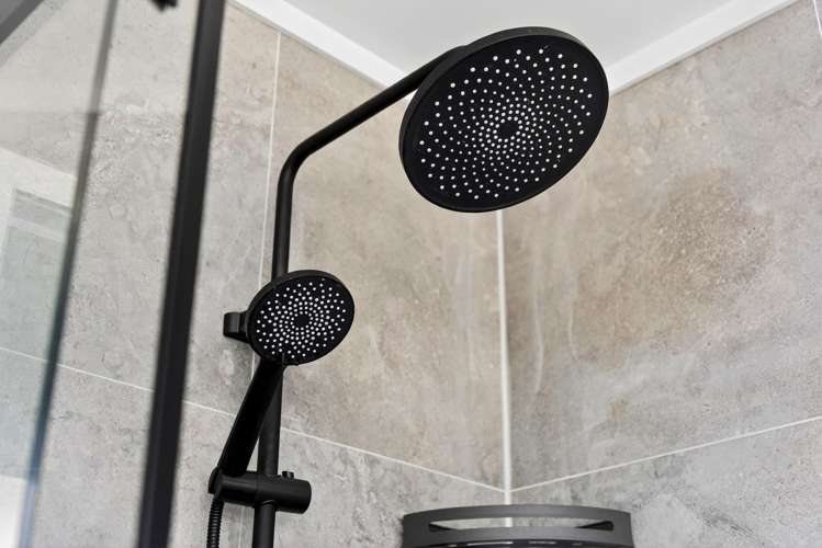 1/55B Springs Road, Parakai Helensville_18