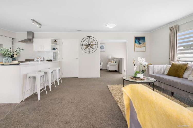 1/50 Saint Annes Crescent Wattle Downs_1