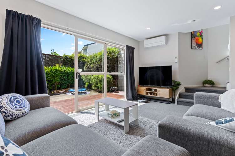 9/216 Manuka Road Bayview_2