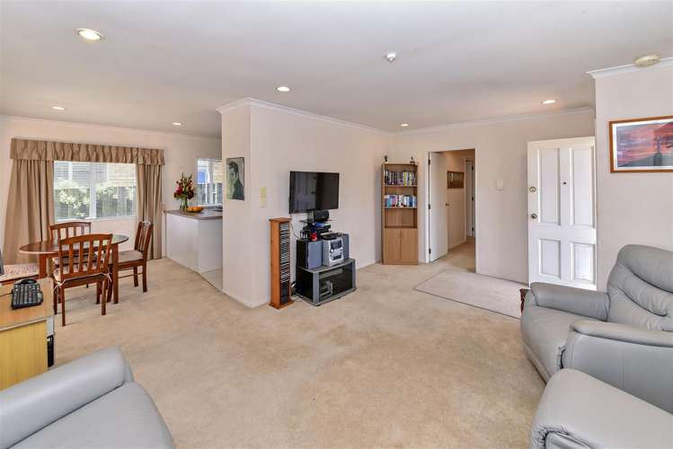 6 Botanic View Manurewa_10