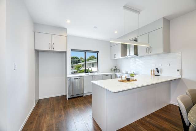 12 Houkura Way Mount Albert_3