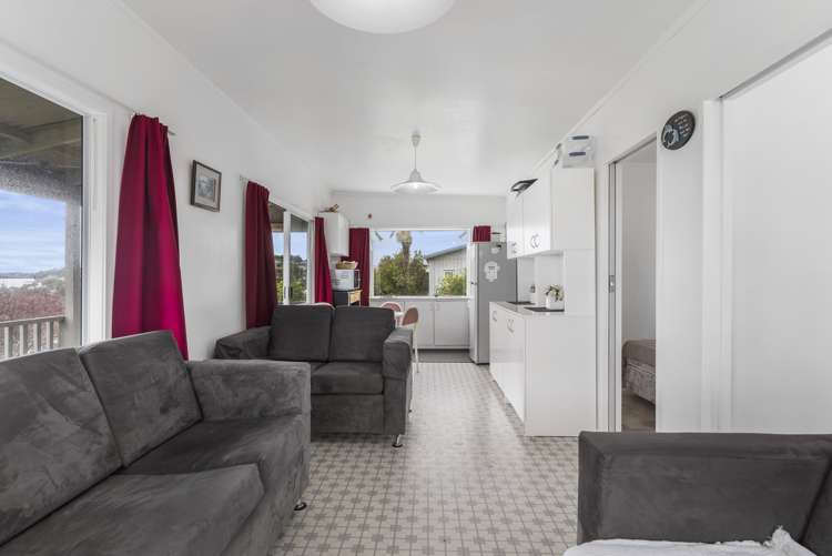 23 Marie Avenue Red Beach_11