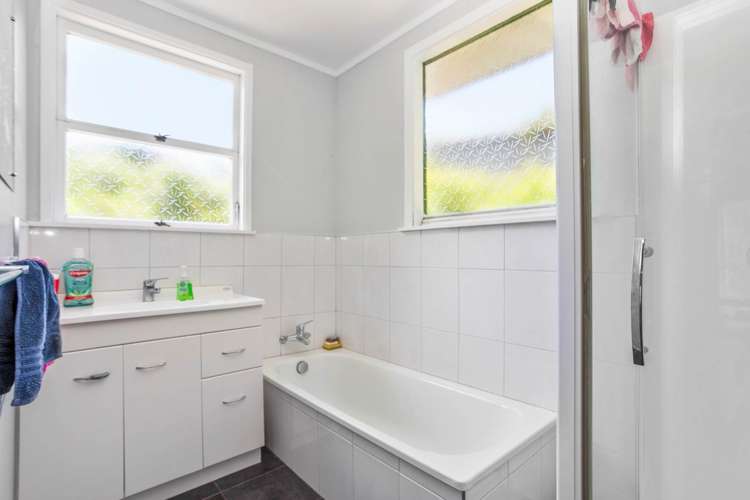 71 Kay Drive Blockhouse Bay_15