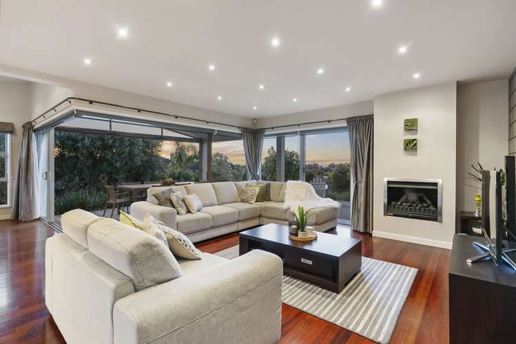 30 Columbia Crescent Beachlands_12