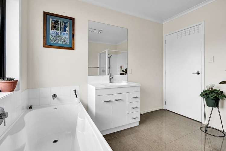 18b Estate Grove Inglewood_18