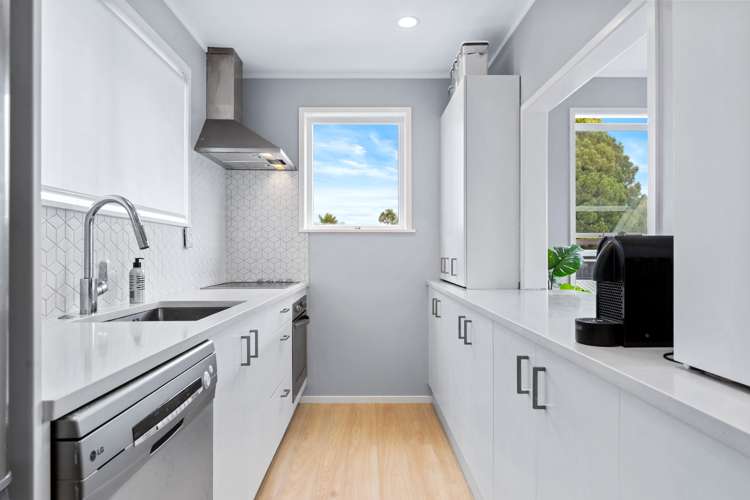 1/32 Seaview Road Glenfield_9