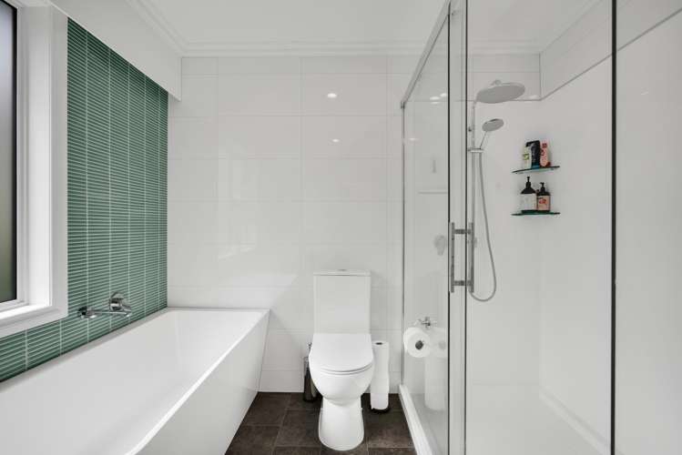 218 Henwood Road Paraite_17