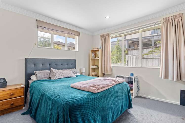 29 Leafield Crescent Henderson_11