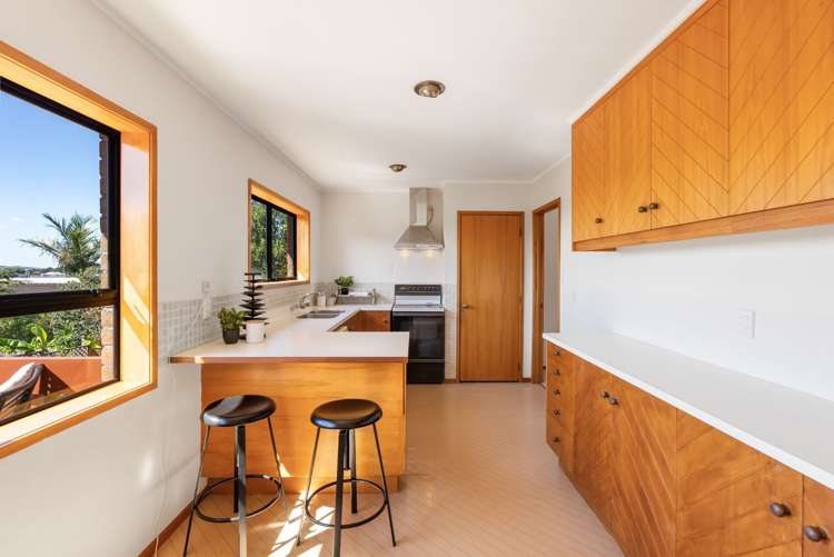 2/12 East Coast Road Milford_6