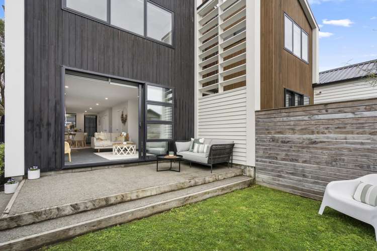 42c Tennyson Street Petone_15