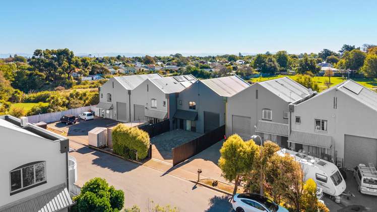 10 Thackers Quay Woolston_9