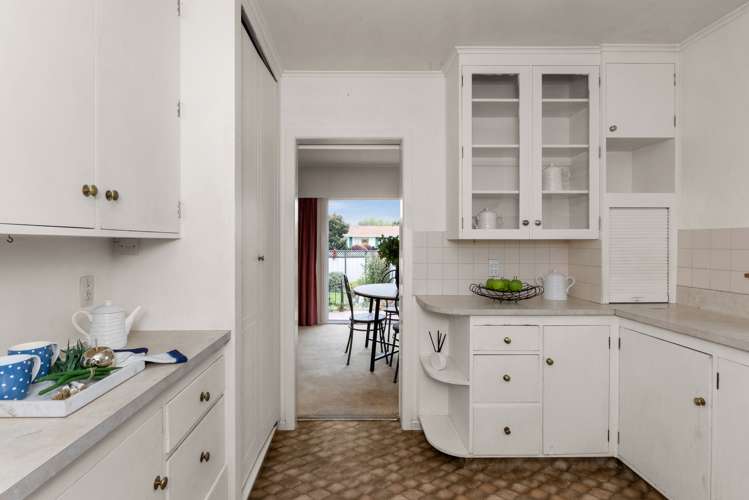 2/6 Balmoral Street Taradale_6