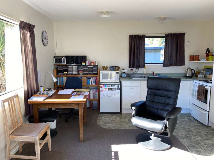 27 Main Road Luggate_4