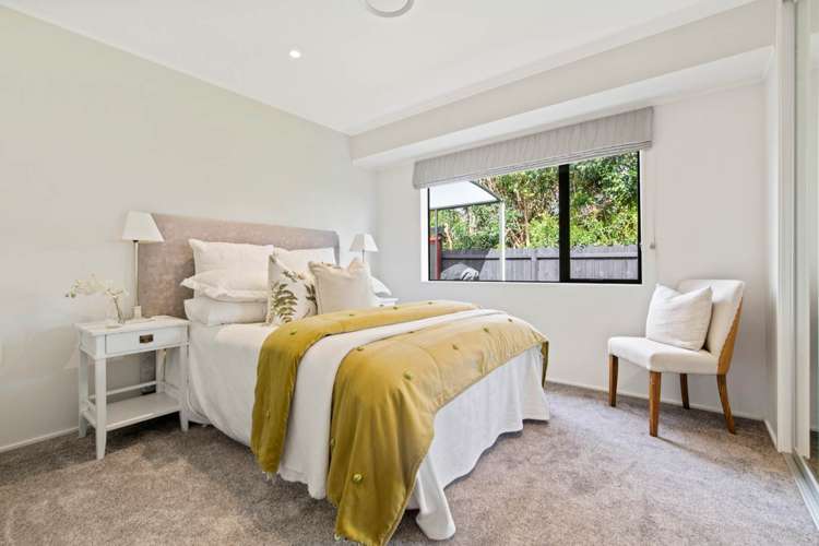 4 Riplington Road Huntington Park_12