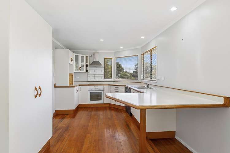 37 Saunders Close Whitby_2