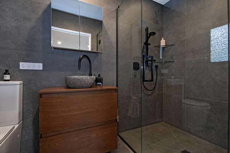 253 Fairway Drive Te Kamo_14