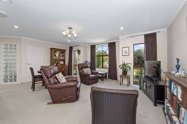 2 Callum Brae Drive Rototuna_9