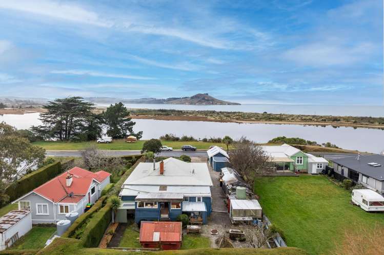 1391 Coast Road Karitane_32
