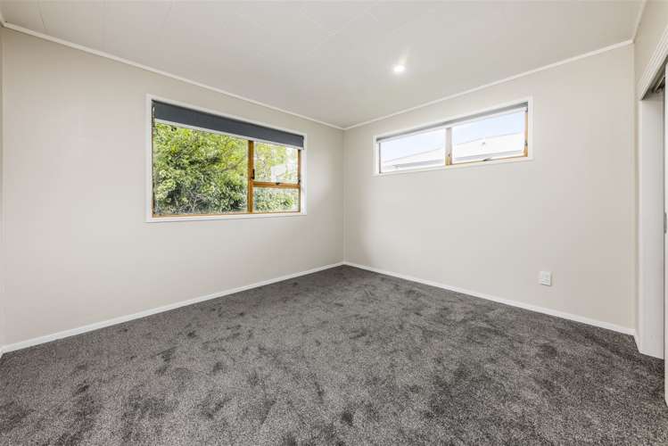 2/1 Carter Place Manurewa_5